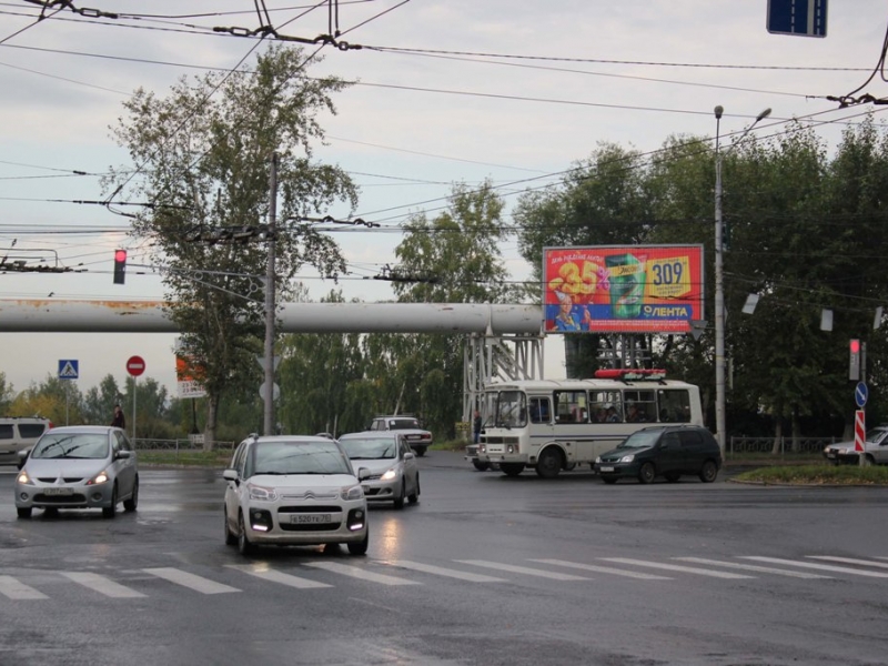 Фотография рекламного носителя, тип: Билборд 3x6, адрес: Мира пр-т. Х 79 Гв. Дивизии ул., Томск, Томская область, Россия. Сторона A1-A3 №296185