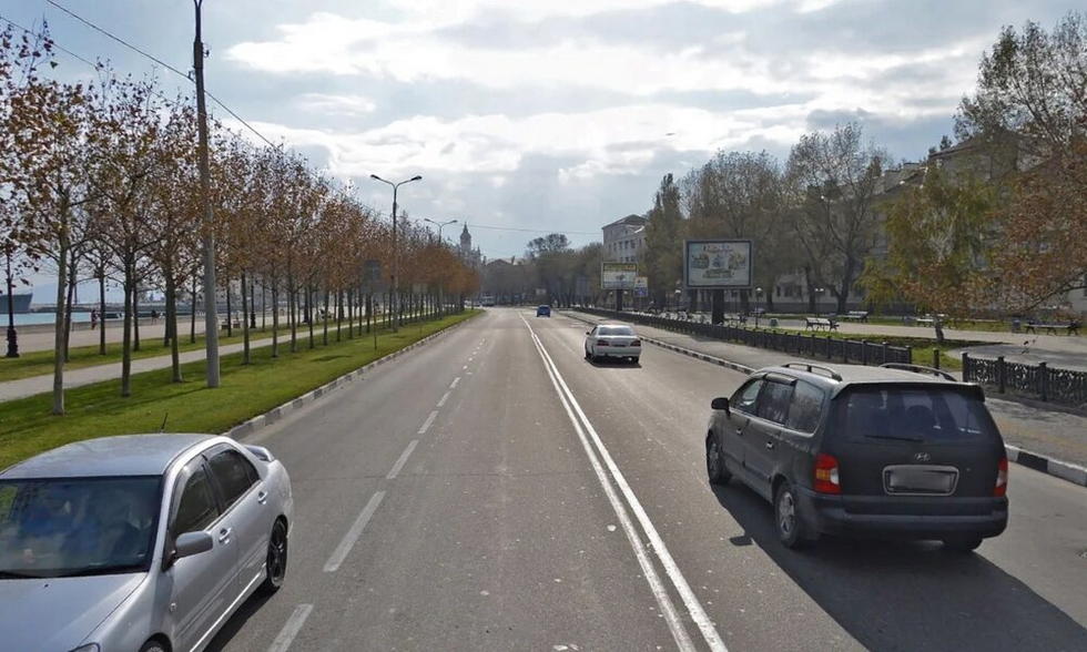 Фотография рекламного носителя, тип: Ситиборд 2.7x3.7, адрес: Мира ул. Х Свободы ул., д.1, Новороссийск, Краснодарский край, Россия. Сторона А1-А5 №1026055