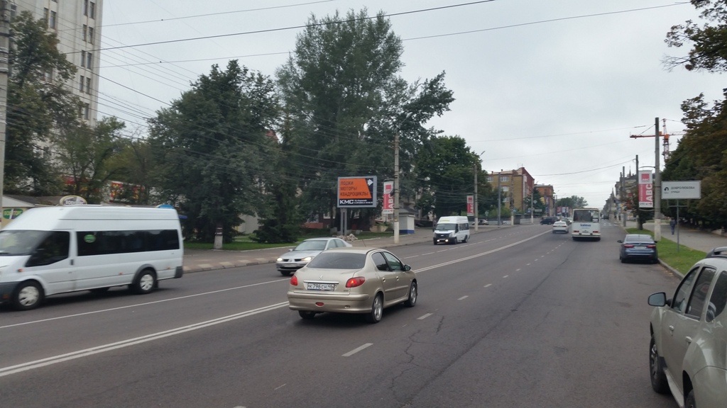 Фотография рекламного носителя, тип: Ситиборд 2.7x3.7, адрес: Дзержинского ул., д.50, Курск, Курская область, Россия. Сторона B1-B3 №575898