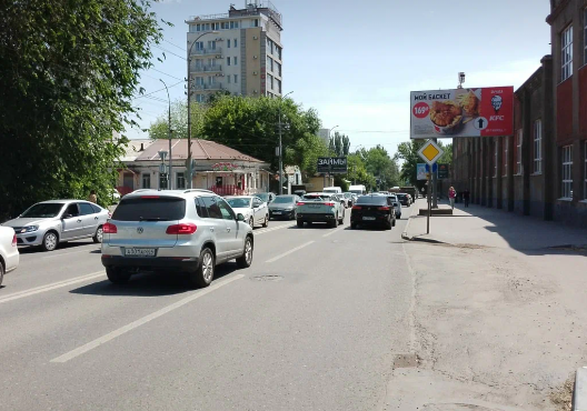 Фотография рекламного носителя, тип: Билборд 3x6, адрес: Рабочая ул., д.133А Х Железнодорожная ул., Саратов, Саратовская область, Россия. Сторона А №554279