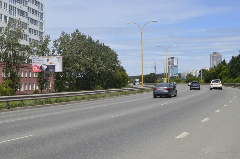 Фотография рекламного носителя, тип: Билборд 3x6, адрес: Объездная а/д Х Крестинского ул., д.50, Екатеринбург, Свердловская область, Россия. Сторона Б №943859