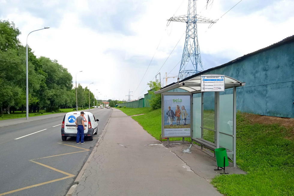 Фотография рекламного носителя, тип: Остановка 1.8x1.2, адрес: Сталеваров ул., д.1к, Москва, Россия. Сторона А №935866