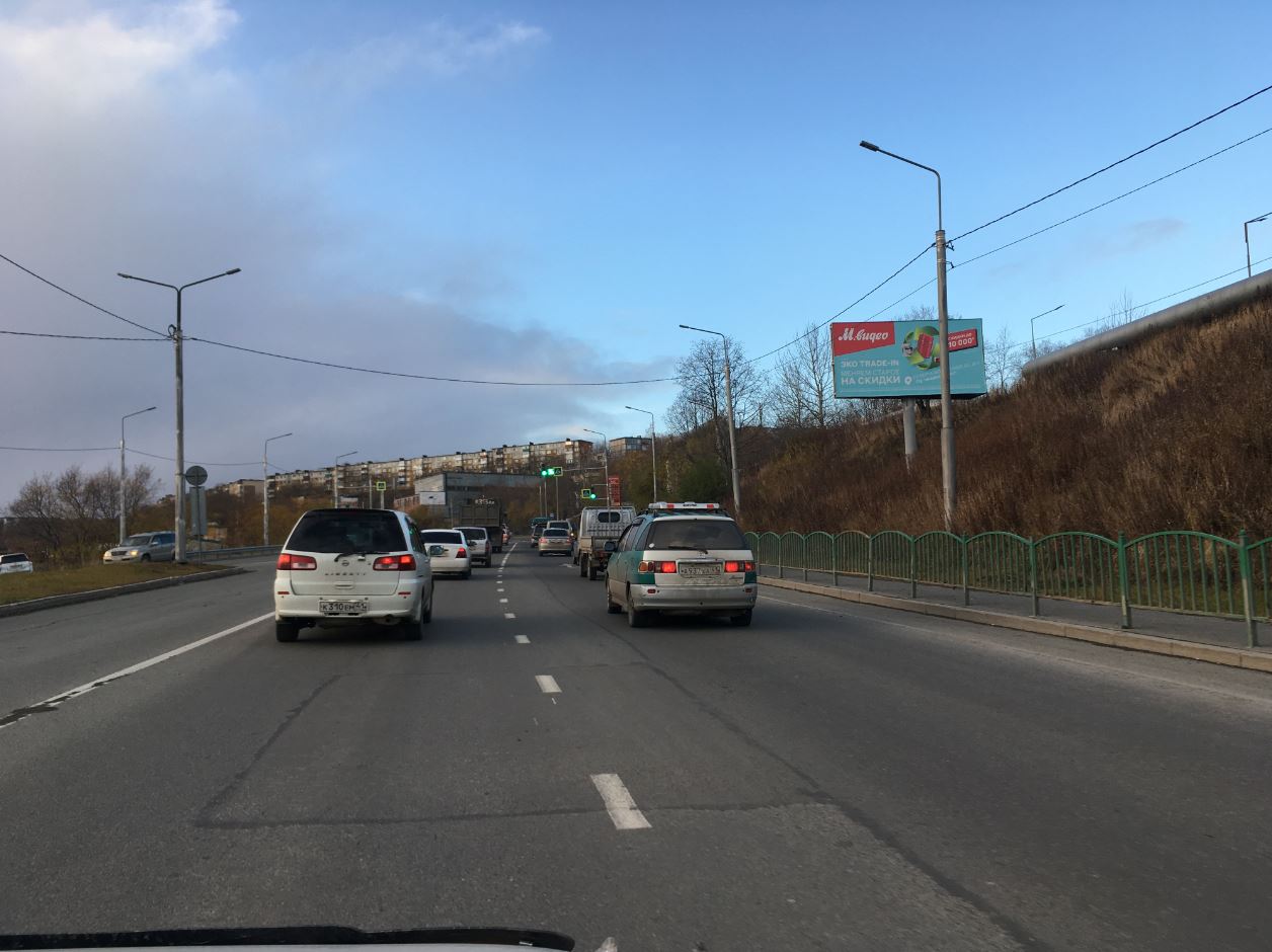 Фотография рекламного носителя, тип: Билборд 3x6, адрес: Тундровая ул., д.2, Петропавловск-Камчатский, Камчатский край, Россия. Сторона А №777382