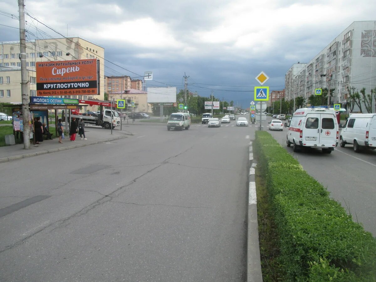 Фотография рекламного носителя, тип: Билборд 3x6, адрес: Доватора пр-т. Х Гагарина ул., Владикавказ, Республика Северная Осетия – Алания, Россия. Сторона Б №451676