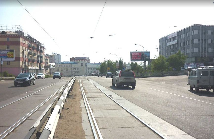 Фотография рекламного носителя, тип: Билборд 3x6, адрес: Ербанова ул., д.13 Х Борсоева ул., Улан-Удэ, Республика Бурятия, Россия. Сторона A1-A3 №979252