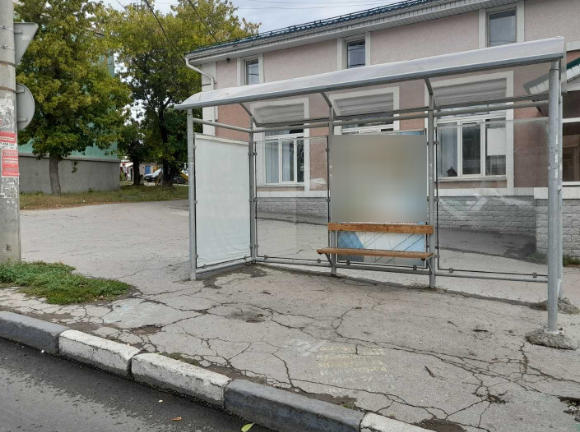 Фотография рекламного носителя, тип: Остановка 1.8x1.2, адрес: Авроры ул., д.9 Х Ясский пер., Самара, Самарская область, Россия. Сторона В1 №1079054