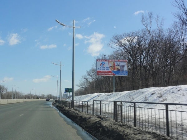 Фотография рекламного носителя, тип: Билборд 3x6, адрес: Маковского ул., д.73, поз.1, Владивосток, Приморский край, Россия. Сторона А №1056918