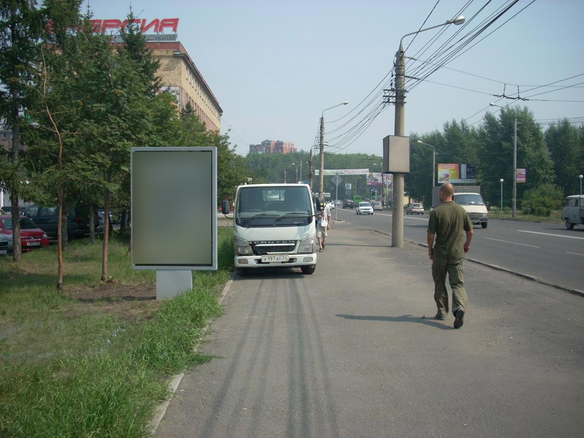 Фотография рекламного носителя, тип: Ситиформат 1.8x1.2, адрес: Свободный пр-т., напротив ТК на Свободном, Красноярск, Красноярский край, Россия. Сторона Б №567296