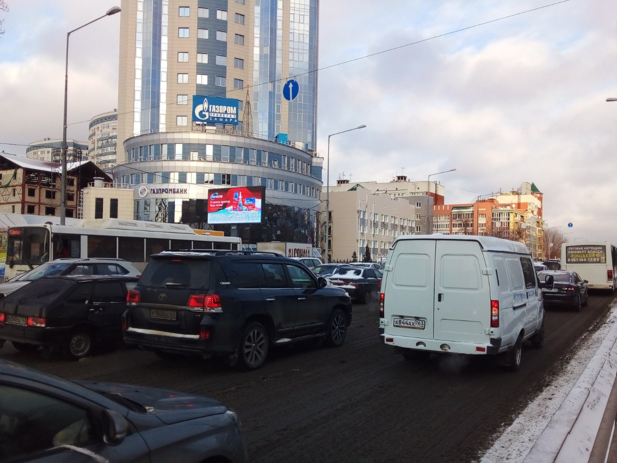 Фотография рекламного носителя, тип: Билборд 3x6, адрес: Ново-Садовая ул. Х Николая Панова ул., Самара, Самарская область, Россия. Сторона В1-В10 №794475