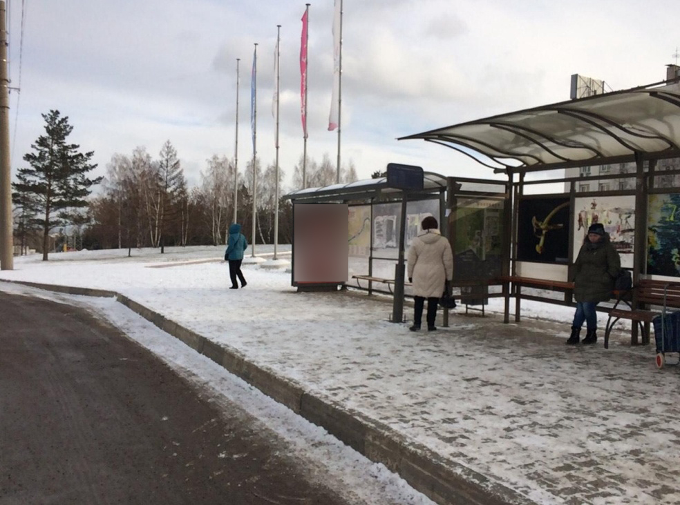 Фотография рекламного носителя, тип: Остановка 1.8x1.2, адрес: Свободный пр-т., д.79, Красноярск, Красноярский край, Россия. Сторона А №593694