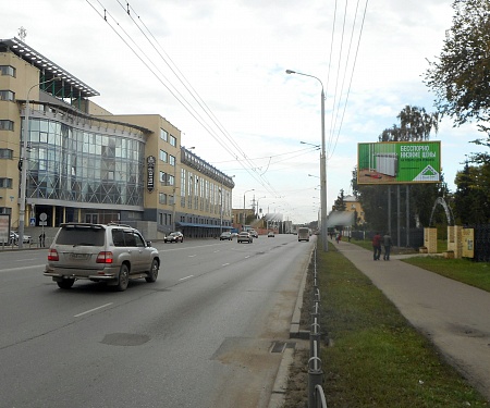 Фотография рекламного носителя, тип: Билборд 3x6, адрес: Красный Путь ул., за ост. "Сибзавод", поз.2, Омск, Омская область, Россия. Сторона А1-А3 №380283