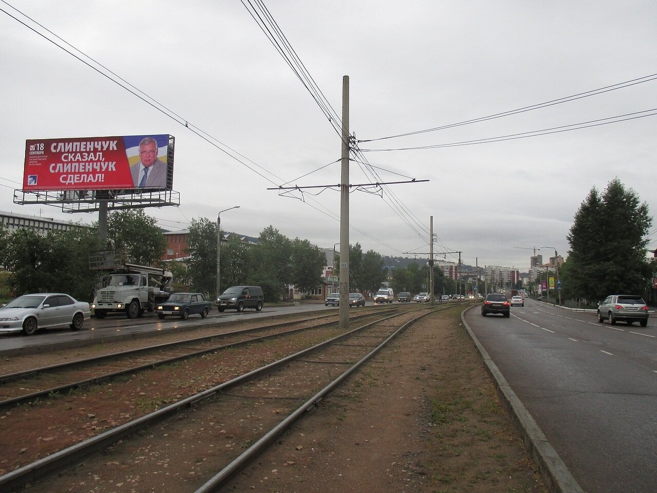 Фотография рекламного носителя, тип: Суперсайт 4x12, адрес: Строителей пр-т., Улан-Удэ, Республика Бурятия, Россия. Сторона В №697376