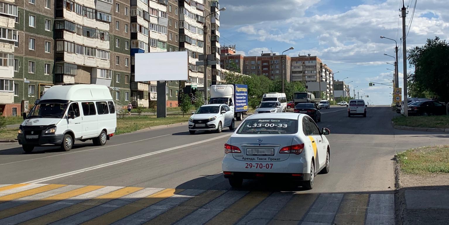 Фотография рекламного носителя, тип: Билборд 3x6, адрес: Калмыкова ул., д.3, поз.1, Магнитогорск, Челябинская область, Россия. Сторона Б №1095168