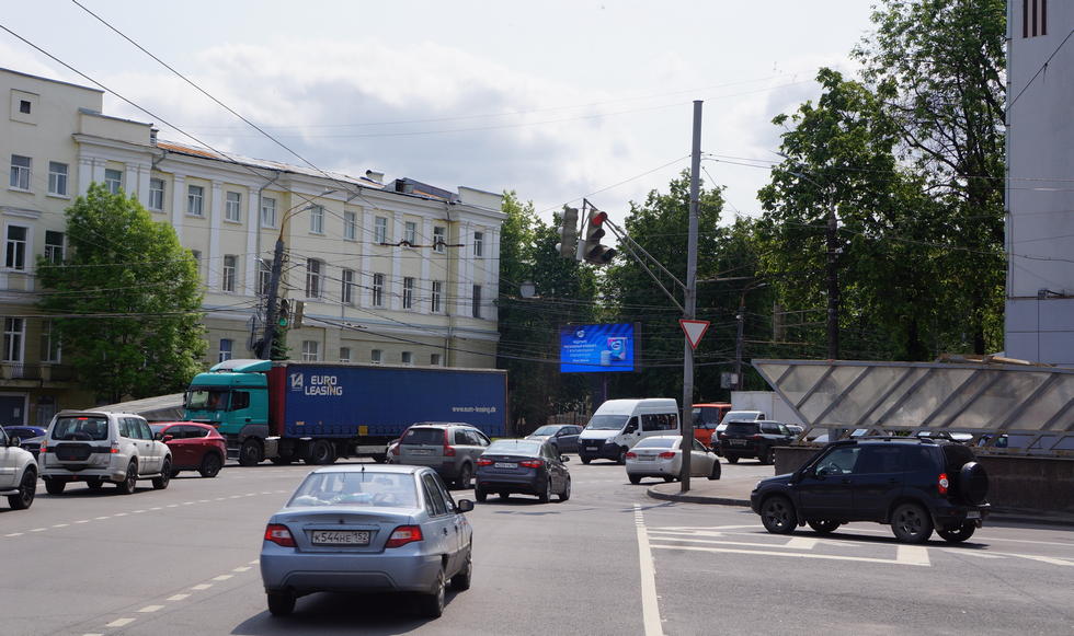 Фотография рекламного носителя, тип: Билборд 3x6, адрес: Гагарина пр-т., д.6 Х Тимирязева ул., Нижний Новгород, Нижегородская область, Россия. Сторона B1-В10 №993185