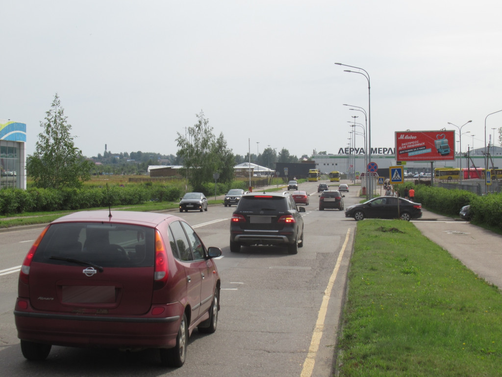 Фотография рекламного носителя, тип: Билборд 3x6, адрес: Дорожная ул., д.8, Ярославль, Ярославская область, Россия. Сторона A1-A3 №937912