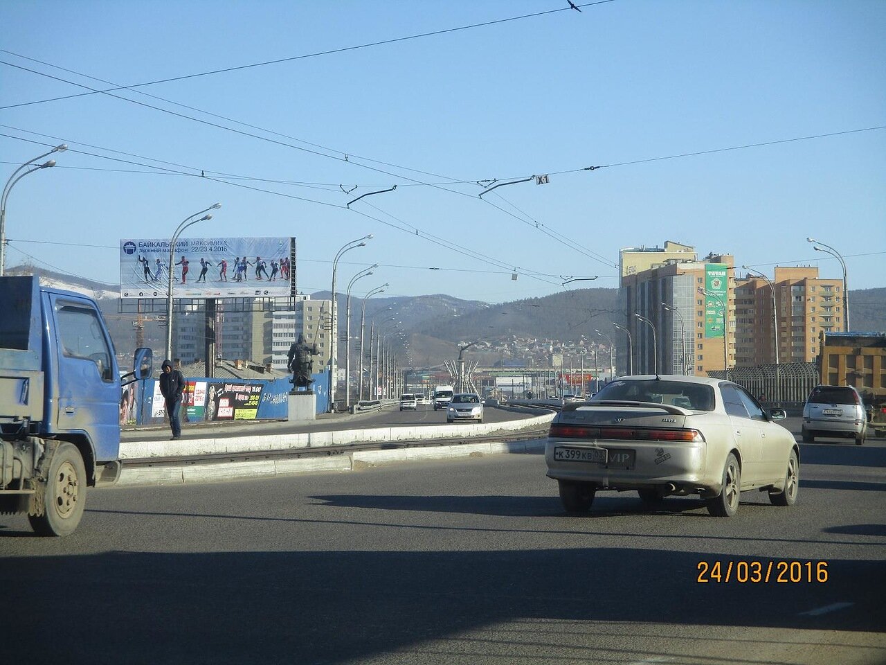 Фотография рекламного носителя, тип: Суперсайт 4x12, адрес: Строителей пр-т., съезд с Богатырского моста, Улан-Удэ, Республика Бурятия, Россия. Сторона В №697374