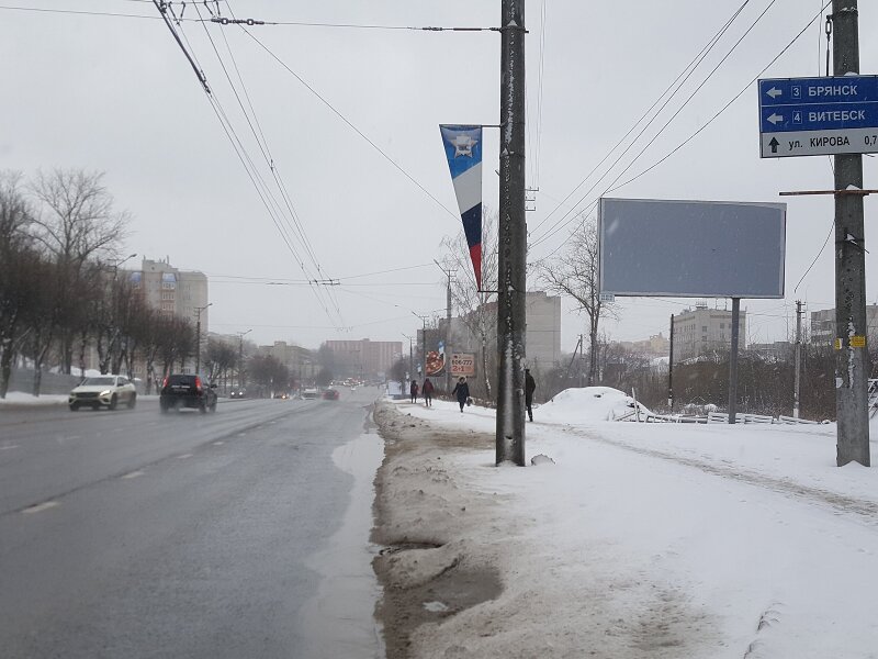 Фотография рекламного носителя, тип: Билборд 3x6, адрес: Шевченко ул. Х Широкий пер., Смоленск, Смоленская область, Россия. Сторона A №811307