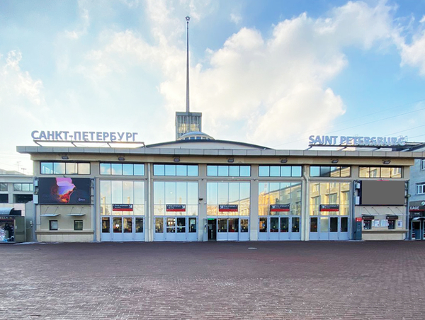 Фотография рекламного носителя, тип: Медиафасад, адрес: Ленина пл., Финляндский вокзал, поз.1, Санкт-Петербург, Россия. Сторона A1-А10 №1060633