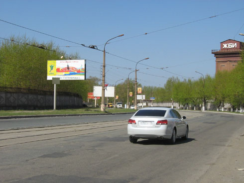 Фотография рекламного носителя, тип: Билборд 3x6, адрес: Индустриальная ул., завод ЖБИ, Нижний Тагил, Свердловская область, Россия. Сторона B №483774