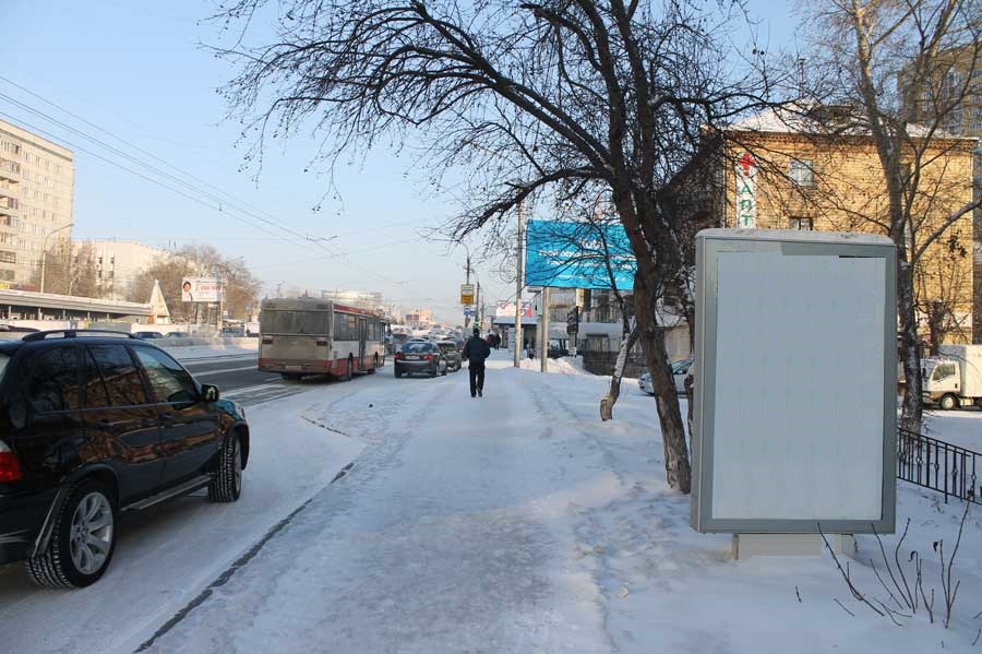 Фотография рекламного носителя, тип: Ситиформат 1.8x1.2, адрес: Партизана Железняка ул., д.9, Красноярск, Красноярский край, Россия. Сторона А №567297