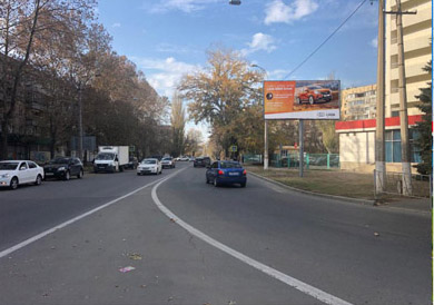 Фотография рекламного носителя, тип: Билборд 3x6, адрес: Воровского ул. Х Киевская ул., Симферополь, Республика Крым, Россия. Сторона А №797646