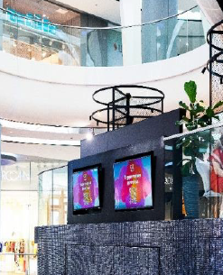 Фотография рекламного носителя, тип: Видеоэкран, адрес: Торговый центр «Oz Молл», Крылатая ул., д.2, Краснодар, Краснодарский край, Россия. Сторона/вариант №1096098