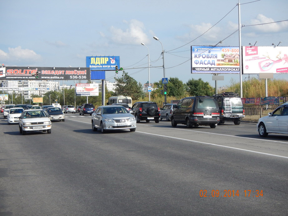 Фотография рекламного носителя, тип: Билборд 3x6, адрес: Пионерская ул., поз.5, Хабаровск, Хабаровский край, Россия. Сторона А №481812