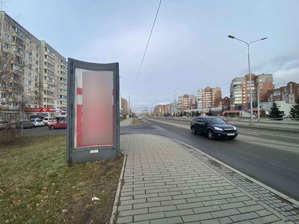 Фотография рекламного носителя, тип: Пиллар 3x1.4, адрес: Молокова ул., д.46, Красноярск, Красноярский край, Россия. Сторона А2 №848249