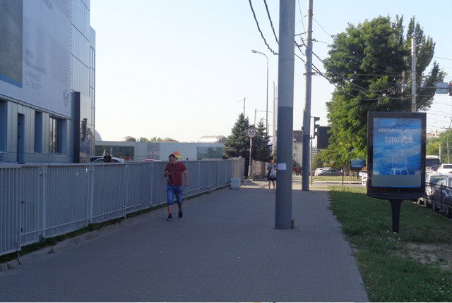 Фотография рекламного носителя, тип: Ситиформат 1.8x1.2, адрес: Михаила Нагибина пр-т., д.30И, Ростов-на-Дону, Ростовская область, Россия. Сторона Б №782065