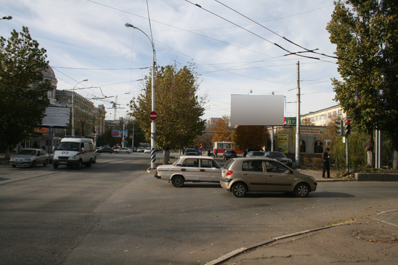 Фотография рекламного носителя, тип: Билборд 3x6, адрес: Московская ул. Х Астраханская ул., поз.1, Саратов, Саратовская область, Россия. Сторона A №418427