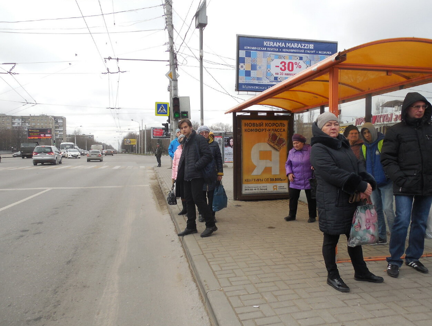 Фотография рекламного носителя, тип: Остановка 1.8x1.2, адрес: Стачки пр-т., ост. СовР "пр.Стачки/ул.Зорге", поз.3, Ростов-на-Дону, Ростовская область, Россия. Сторона А №622149