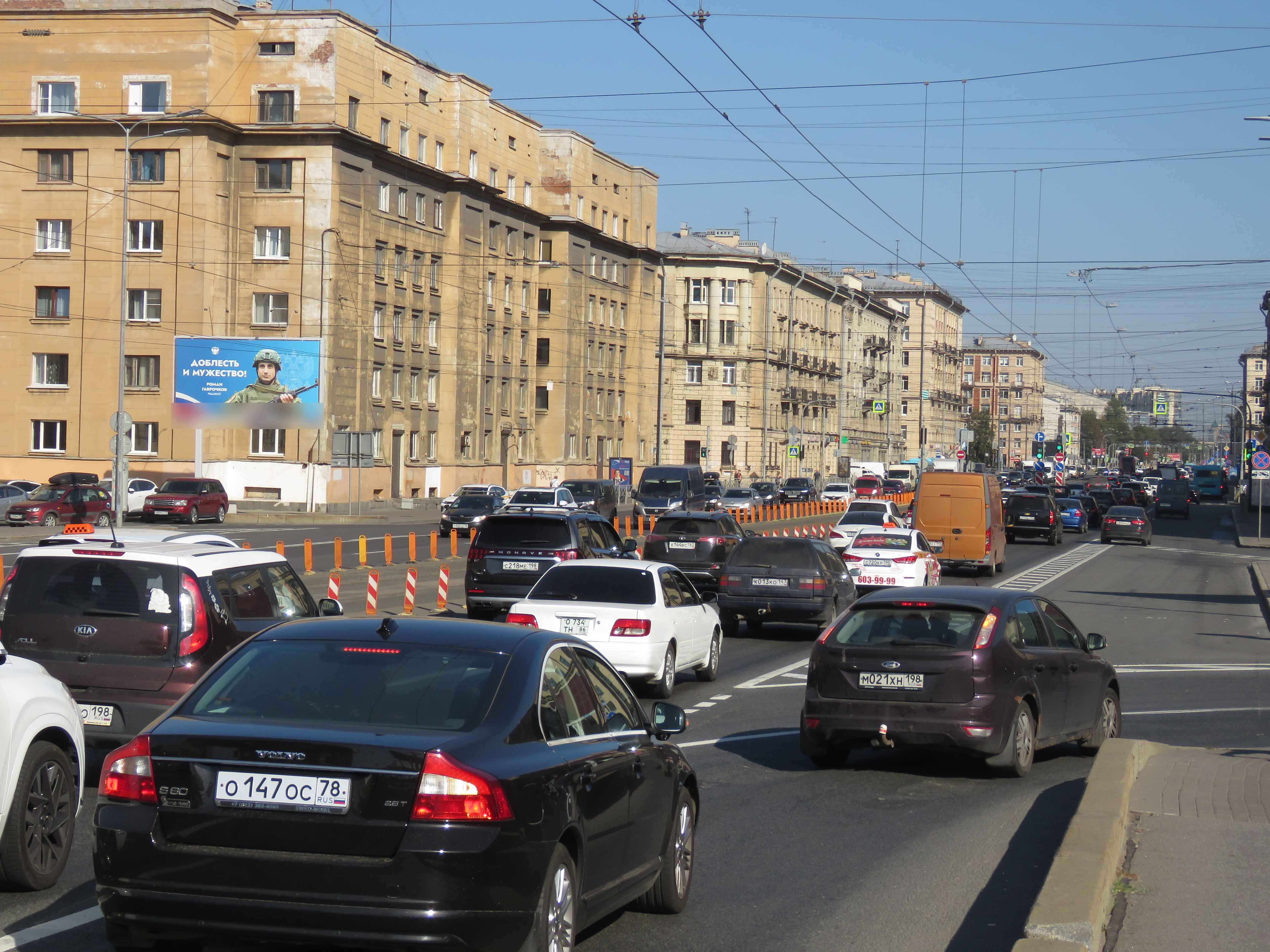 Фотография рекламного носителя, тип: Билборд 3x6, адрес: Заневский пр-т., д.6 Х А.Невского мост, Санкт-Петербург, Россия. Сторона Б1 №673118