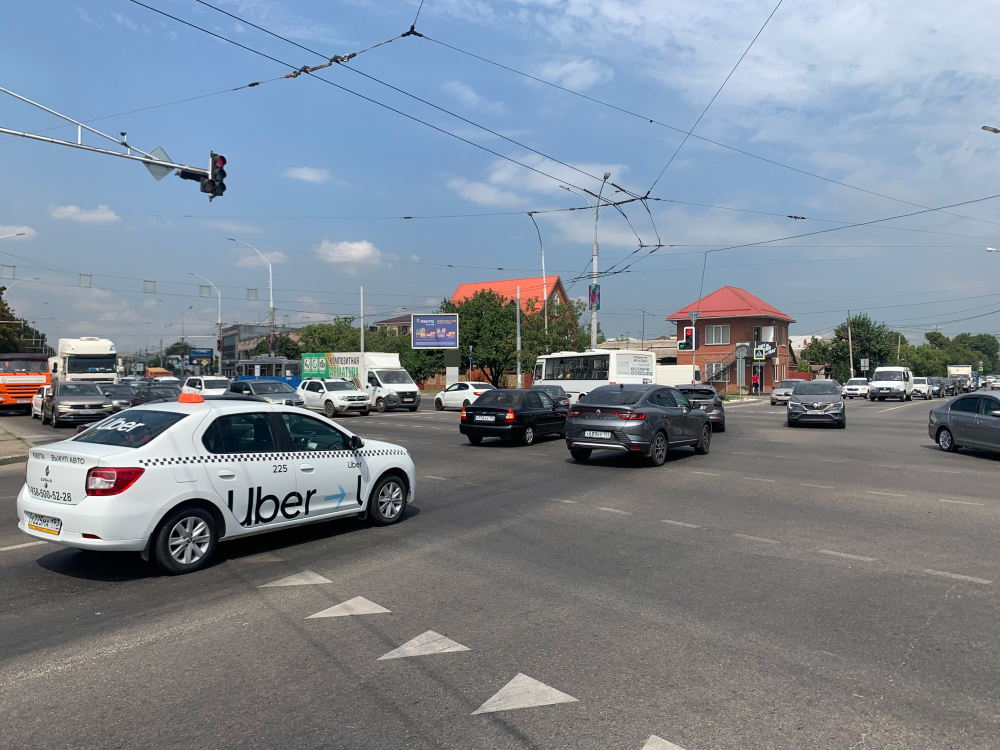 Фотография рекламного носителя, тип: Ситиборд 2.7x3.7, адрес: Красных Партизан ул., д.235, Краснодар, Краснодарский край, Россия. Сторона A1-A6 №235142