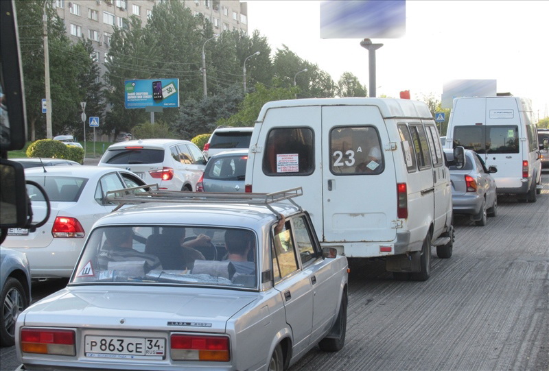 Фотография рекламного носителя, тип: Билборд 3x6, адрес: Хиросимы ул., справа при движении к пр-ту В.И.Ленина, Волгоград, Волгоградская область, Россия. Сторона Б №111539