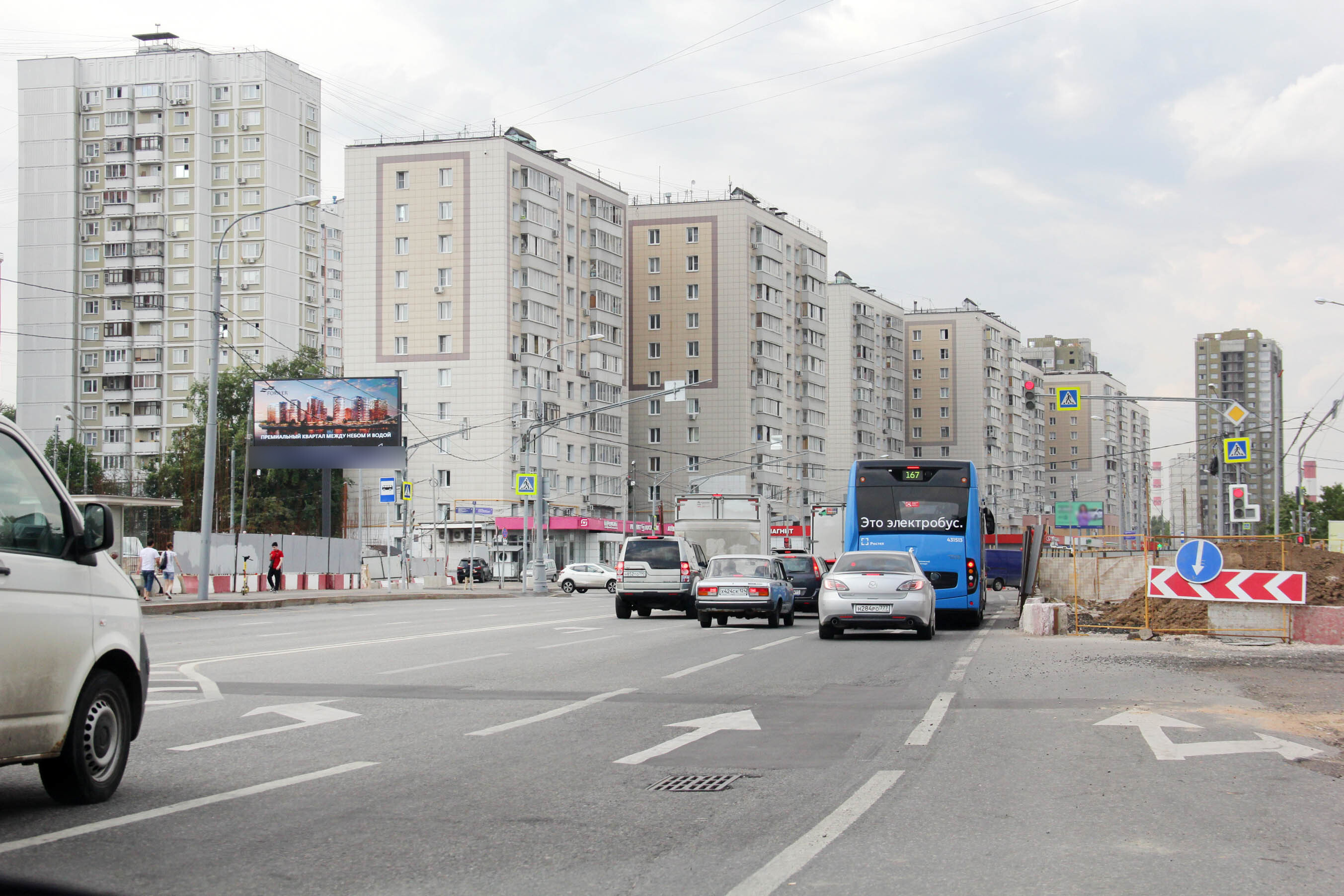 Фотография рекламного носителя, тип: Билборд 3x6, адрес: Коровинское ш., д.16Б Х Талдомская ул., Москва, Россия. Сторона Б1 №101275