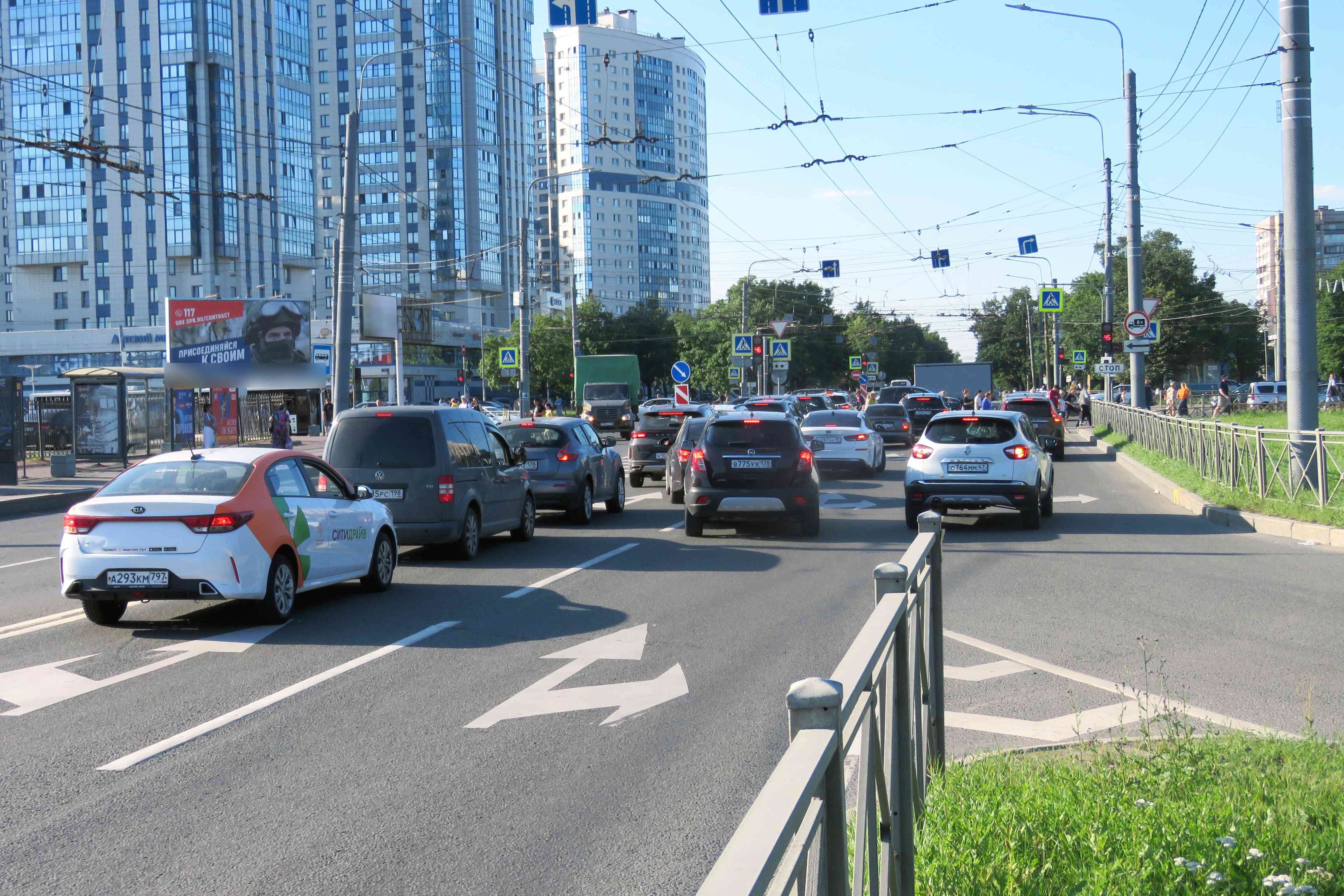 Фотография рекламного носителя, тип: Билборд 3x6, адрес: Типанова ул. Х Космонавтов пр-т., д.45, Санкт-Петербург, Россия. Сторона Б №708210