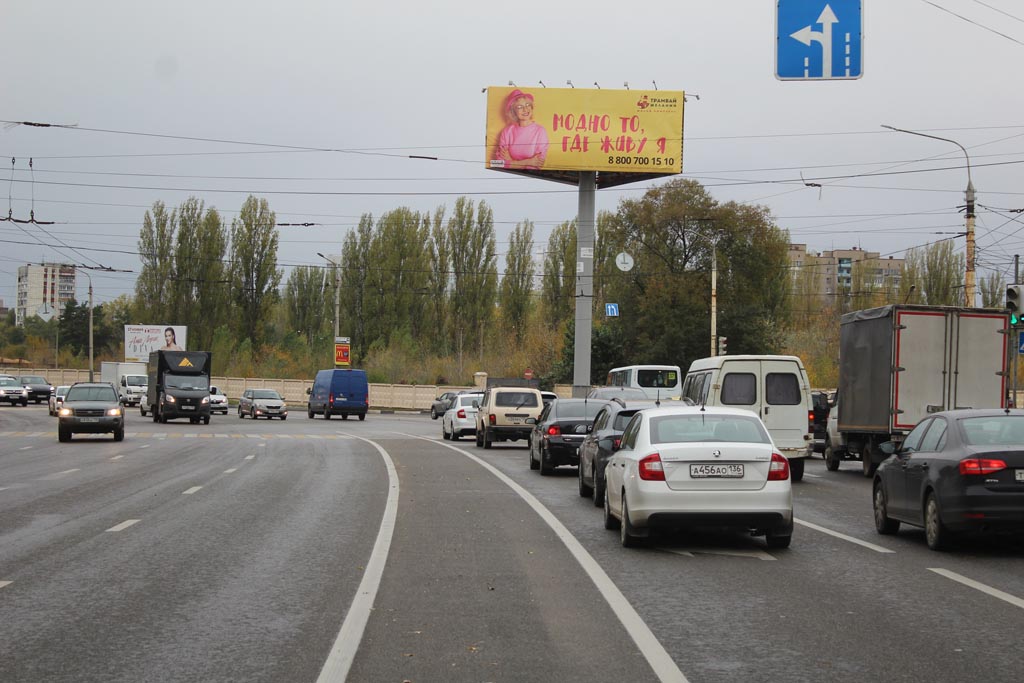 Фотография рекламного носителя, тип: Суперсайт 5x12, адрес: Ворошилова ул. Х Домостроителей ул., Воронеж, Воронежская область, Россия. Сторона A №1371052