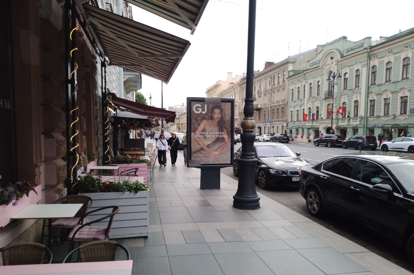 Фотография рекламного носителя, тип: Ситиформат 1.8x1.2, адрес: Марата ул., д.10, Санкт-Петербург, Россия. Сторона Б №108516