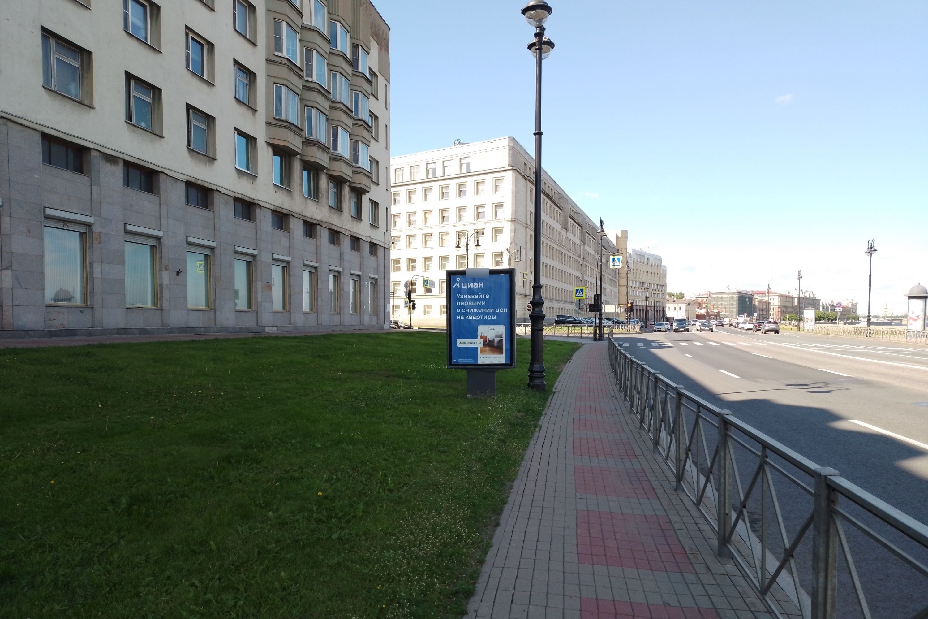 Фотография рекламного носителя, тип: Ситиформат 1.8x1.2, адрес: Воскресенская наб., д.6-8 Х Потёмкинская ул., поз.1, Санкт-Петербург, Россия. Сторона Б №687366