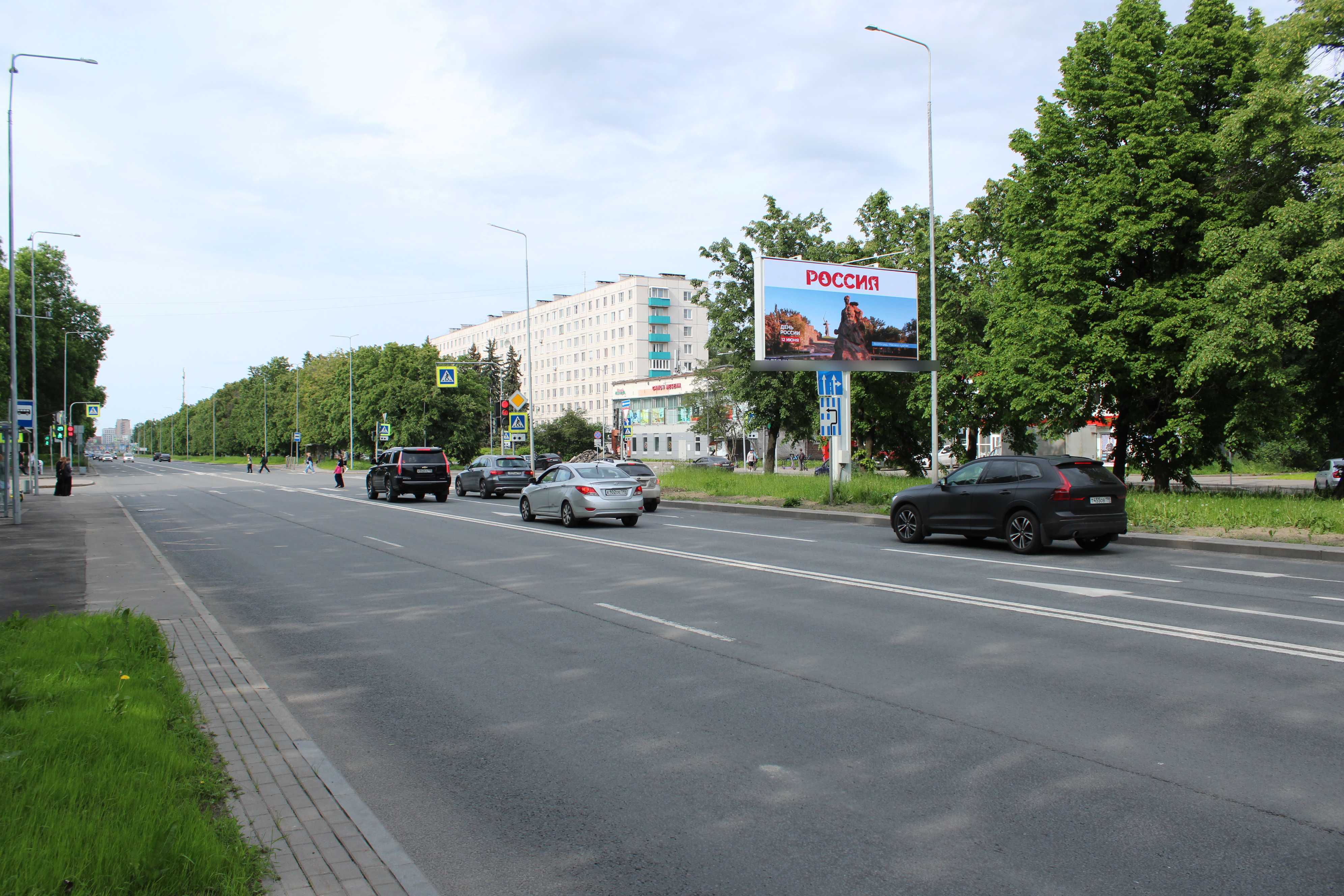 Фотография рекламного носителя, тип: Билборд 3x6, адрес: Юрия Гагарина пр-т., д.20, корп.7 Х Гастело ул., Санкт-Петербург, Россия. Сторона А1 №633430