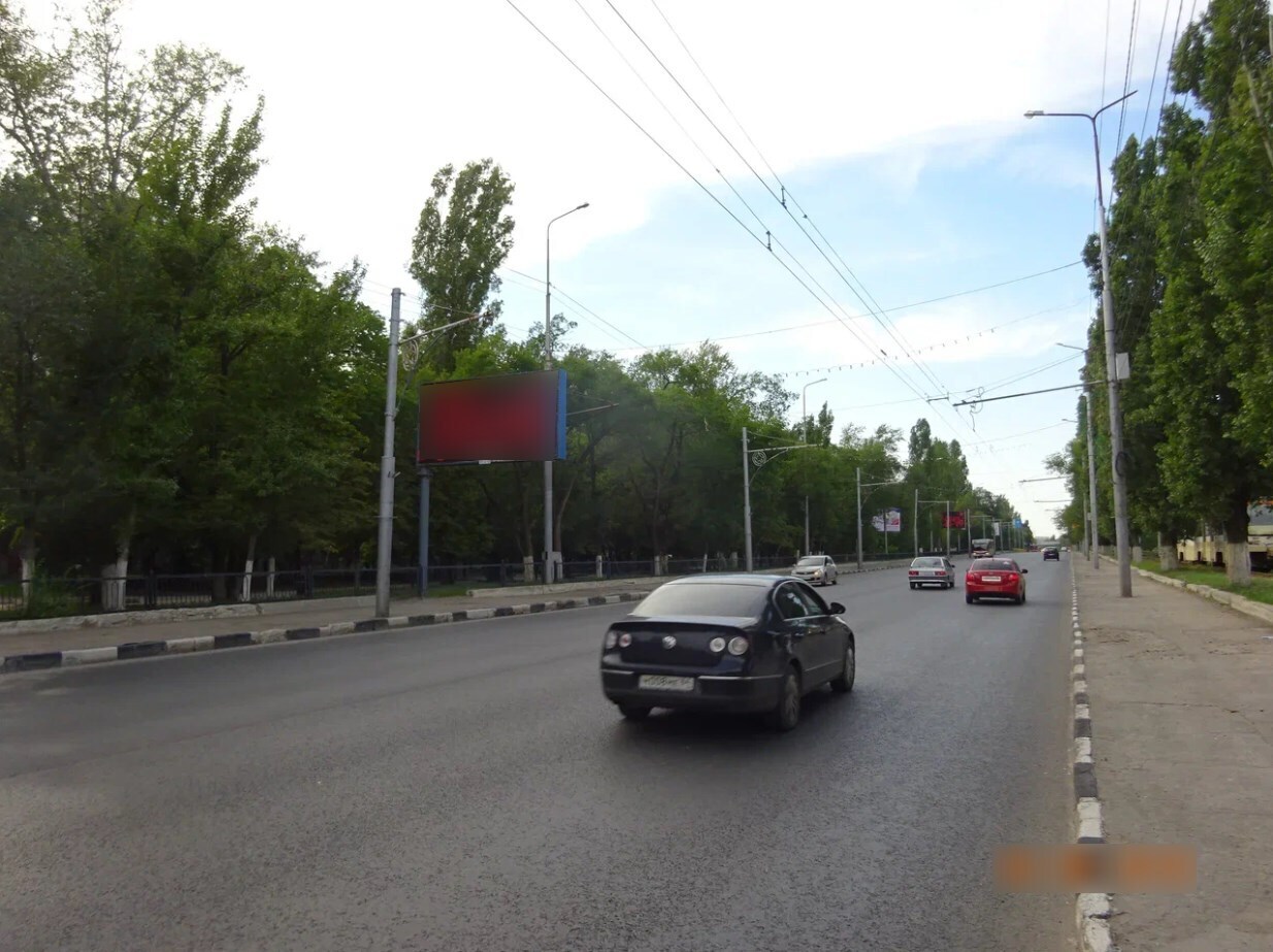 Фотография рекламного носителя, тип: Билборд 3x6, адрес: 50 лет Октября пр-т., д.77 Х 2-я Дачная ул., Саратов, Саратовская область, Россия. Сторона В №607101