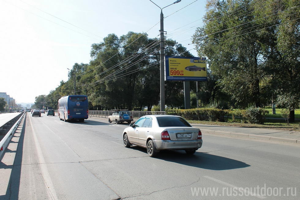 Фотография рекламного носителя, тип: Билборд 3x6, адрес: Металлургов пр-т., д.13а, Красноярск, Красноярский край, Россия. Сторона А №256824