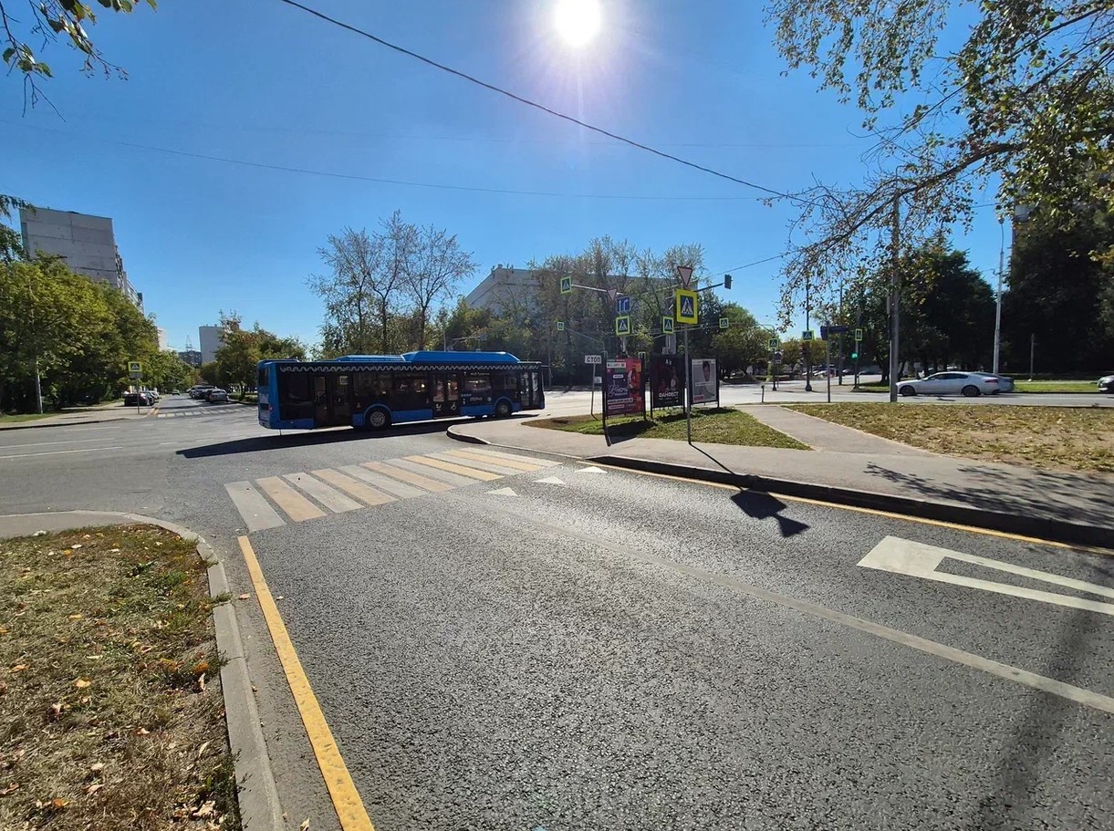 Фотография рекламного носителя, тип: Афиша 1.75x1.8, адрес: Фабрициуса ул., д.4, поз.2, стенд 2, Москва, Россия. Сторона B №882615