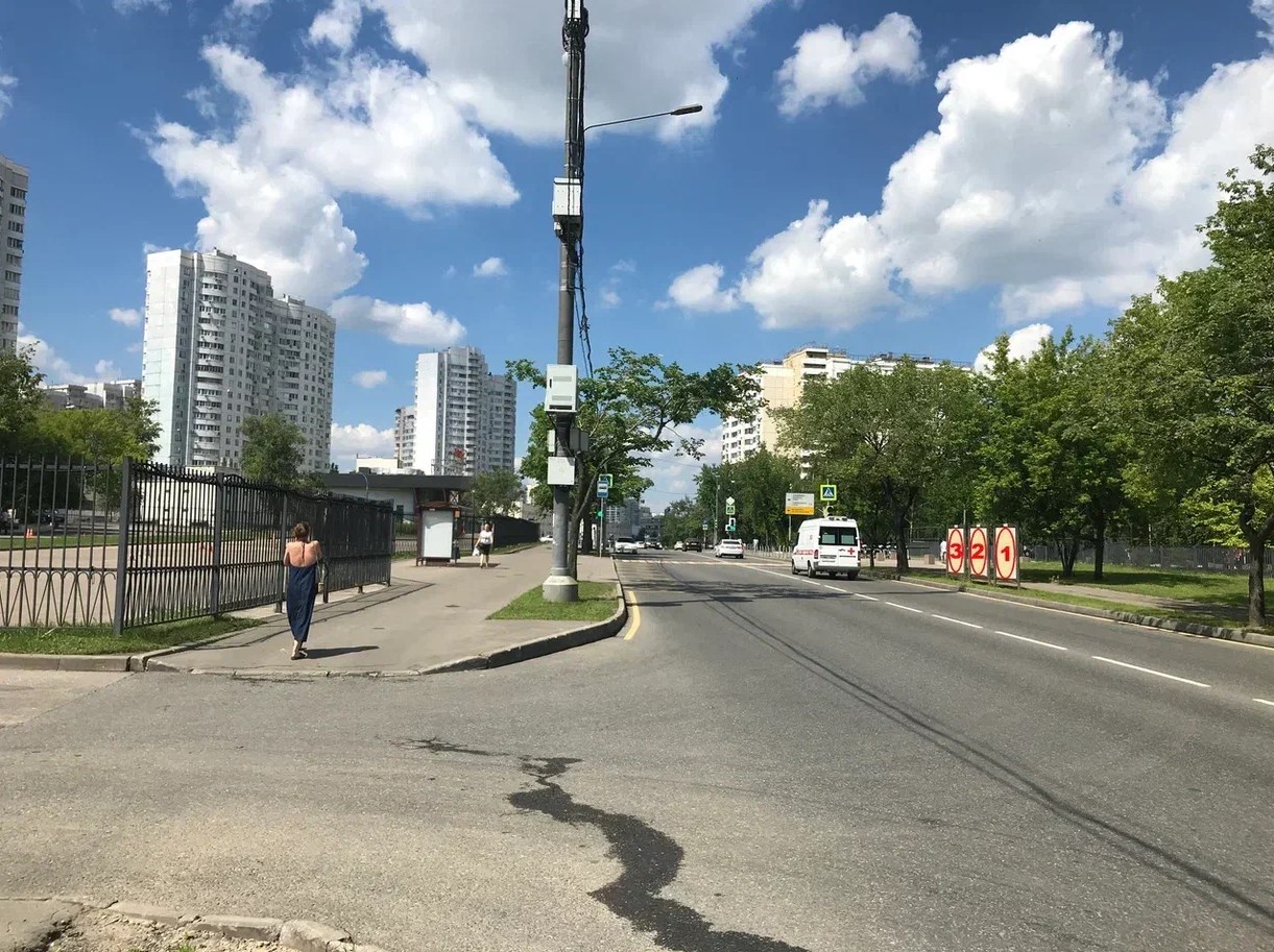 Фотография рекламного носителя, тип: Афиша 1.75x1.8, адрес: Коштоянца ул., д.78, стр.14, стенд 2, Москва, Россия. Сторона A №886848