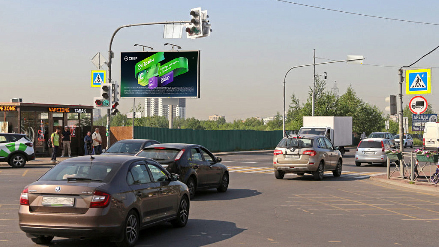 Фотография рекламного носителя, тип: Билборд 3x6, адрес: Ленинградская ул. Х Центральная ул., Кудрово, Ленинградская область, Россия. Сторона B №717294