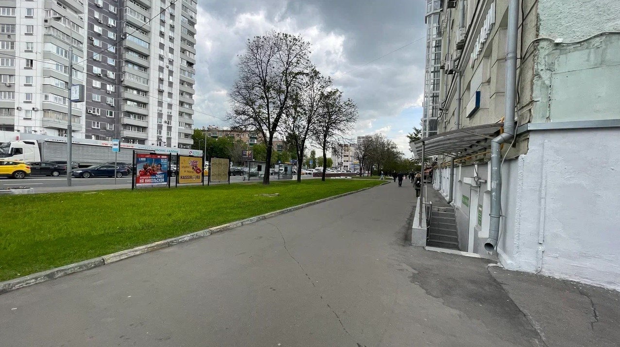 Фотография рекламного носителя, тип: Афиша 1.75x1.8, адрес: Марксистская ул., д.14, стенд 2, Москва, Россия. Сторона B №886970