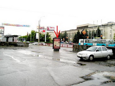 Фотография рекламного носителя, тип: Ситиформат 1.8x1.2, адрес: Ленина пр-т. Х Ленина пл., Волгоград, Волгоградская область, Россия. Сторона B №82780