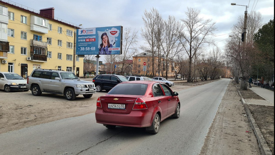 Фотография рекламного носителя, тип: Билборд 3x6, адрес: Магистральная ул., д.52, Омск, Омская область, Россия. Сторона А2 №1009913