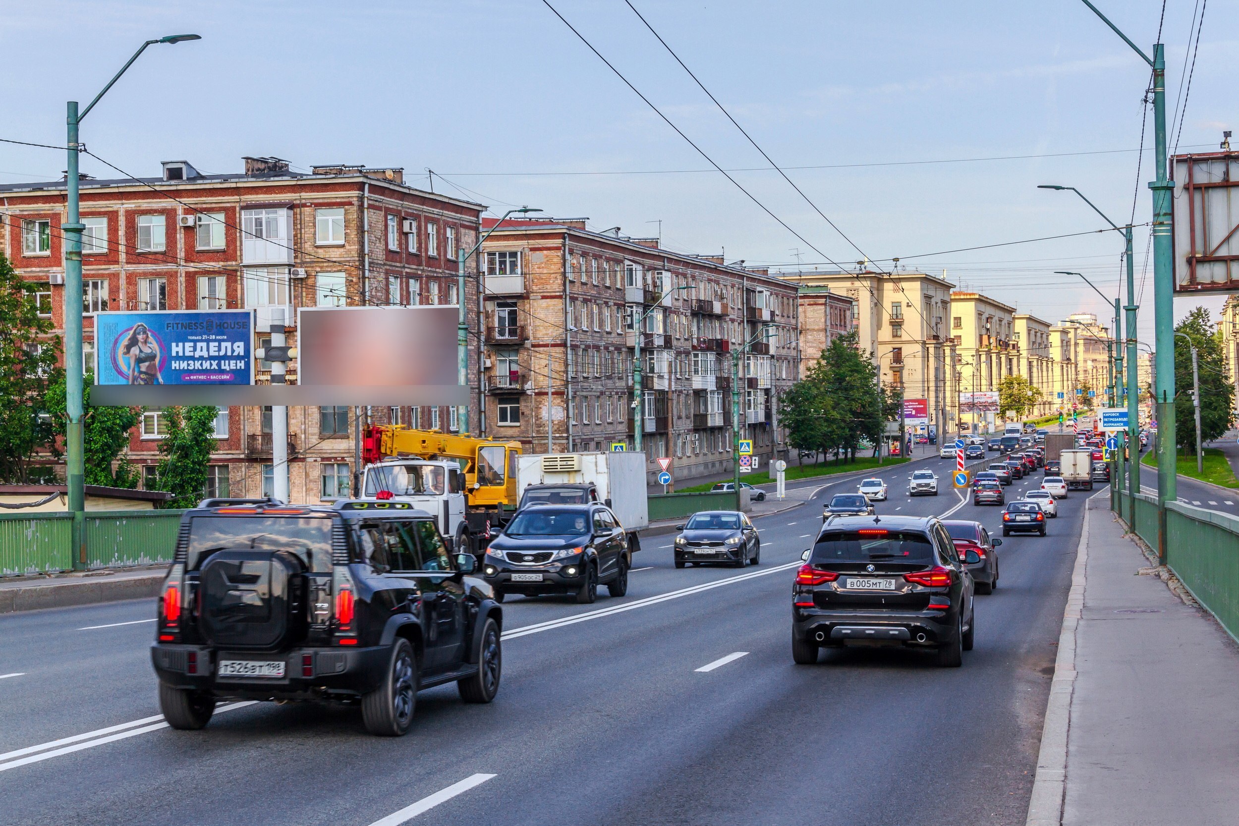 Фотография рекламного носителя, тип: Билборд 3x6, адрес: Ивановская ул., въезд на виадук, Санкт-Петербург, Россия. Сторона Б1 №105705