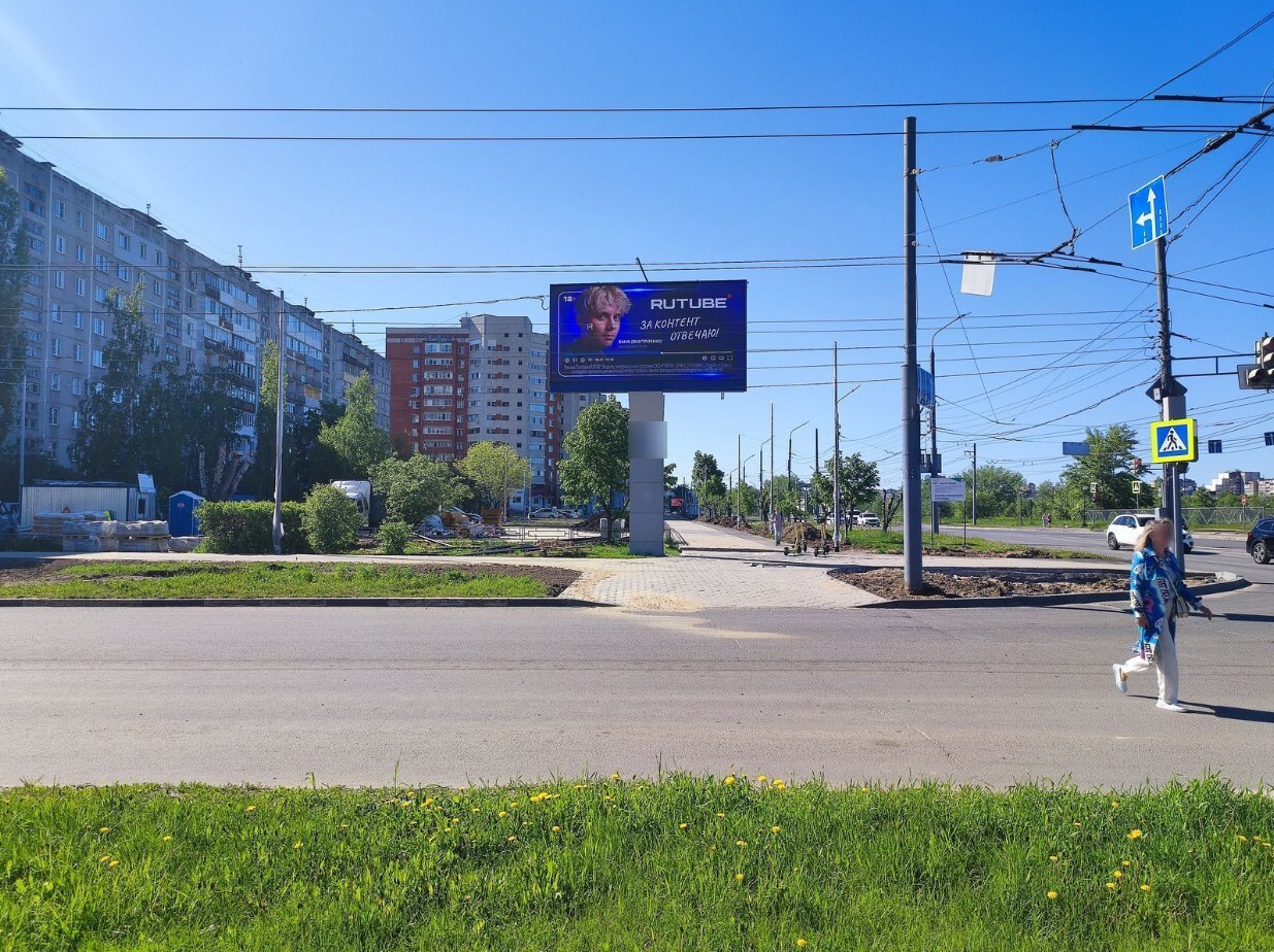 Фотография рекламного носителя, тип: Билборд 3x6, адрес: Мещерский б-р., д.2, Нижний Новгород, Нижегородская область, Россия. Сторона Б1 №755547